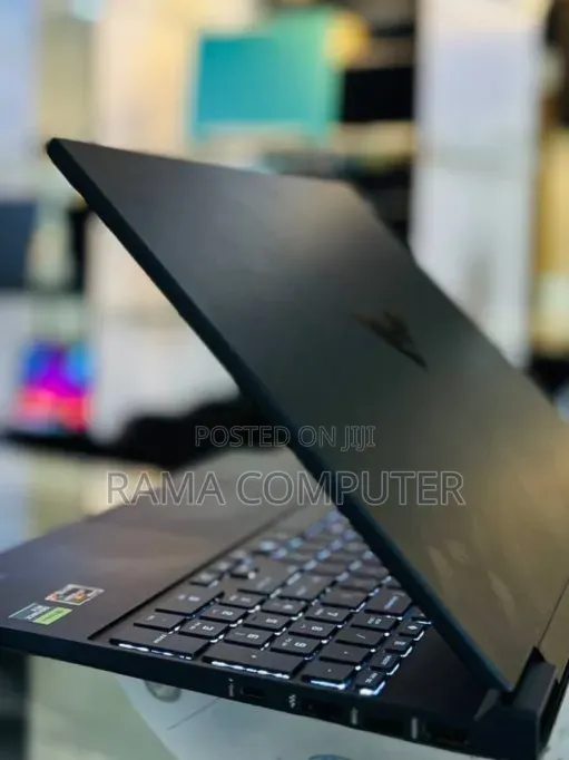New Laptop HP Victus 15 16GB AMD Ryzen 7 SSD 512GB