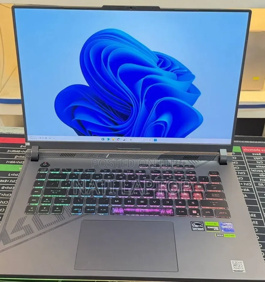 New Laptop Asus ROG Strix G16 G614 16GB Intel Core i9 SSD 1T