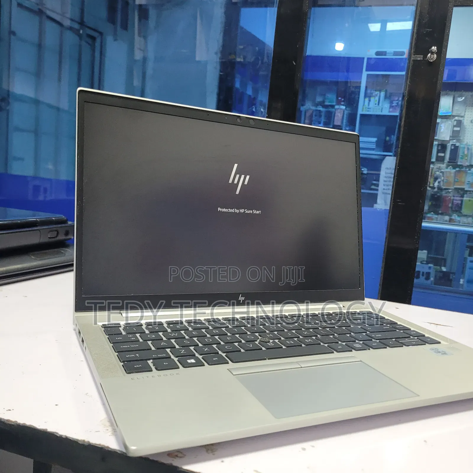 New Laptop HP EliteBook 840 G7 8GB Intel Core i5 SSD 512GB