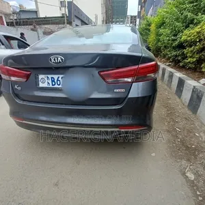 Kia K5 2016 Gray