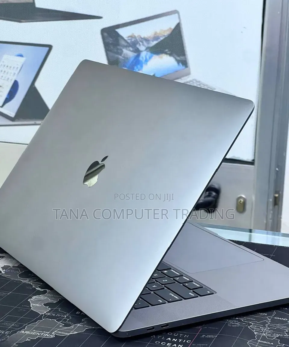 New Laptop Apple MacBook Pro 2019 32GB Intel Core i9 SSD 512GB