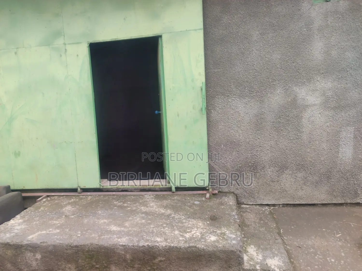 Ware House Rent for Pharmtic Food Fabric and Other