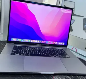 New Laptop Apple MacBook Pro 2019 32GB Intel Core i9 SSD 512GB