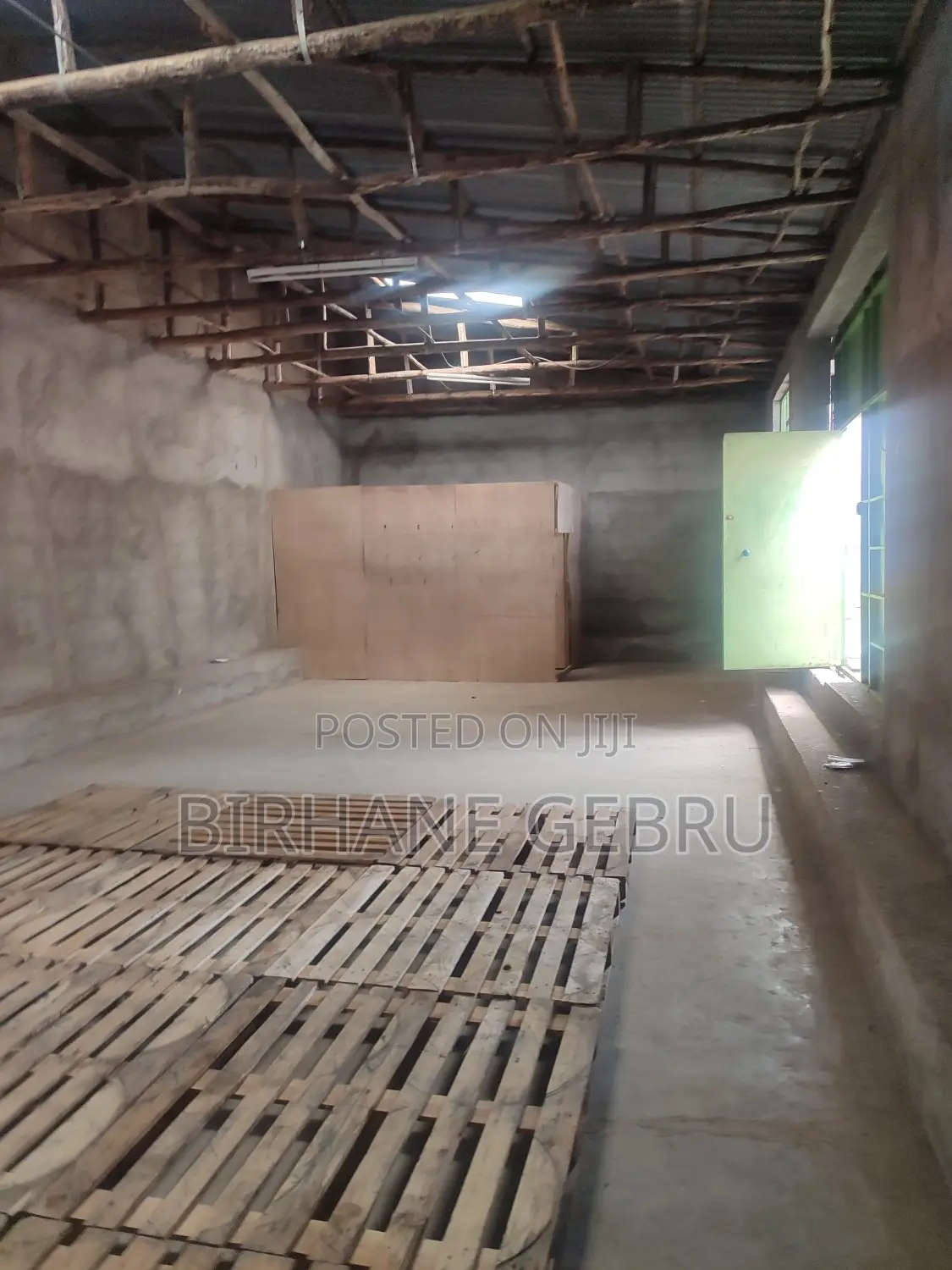 Ware House Rent for Pharmtic Food Fabric and Other