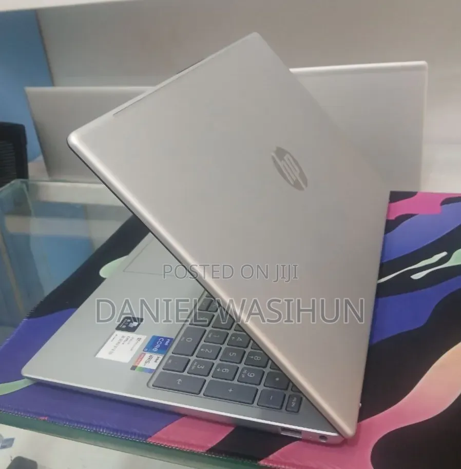 New Laptop HP Stream Notebook 16GB Intel Core i5 SSD 1T