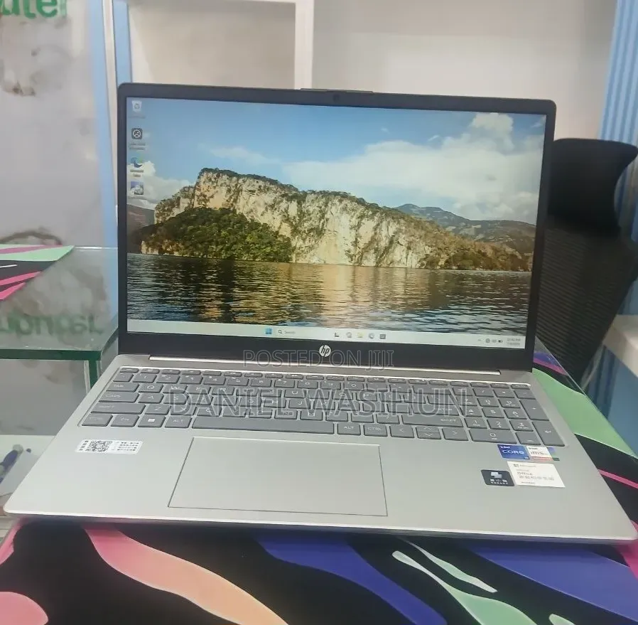 New Laptop HP Stream Notebook 16GB Intel Core i5 SSD 1T