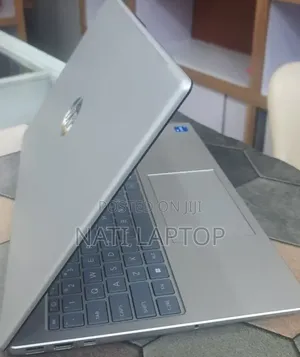 New Laptop HP Stream Notebook 16GB Intel Core i5 SSD 1T