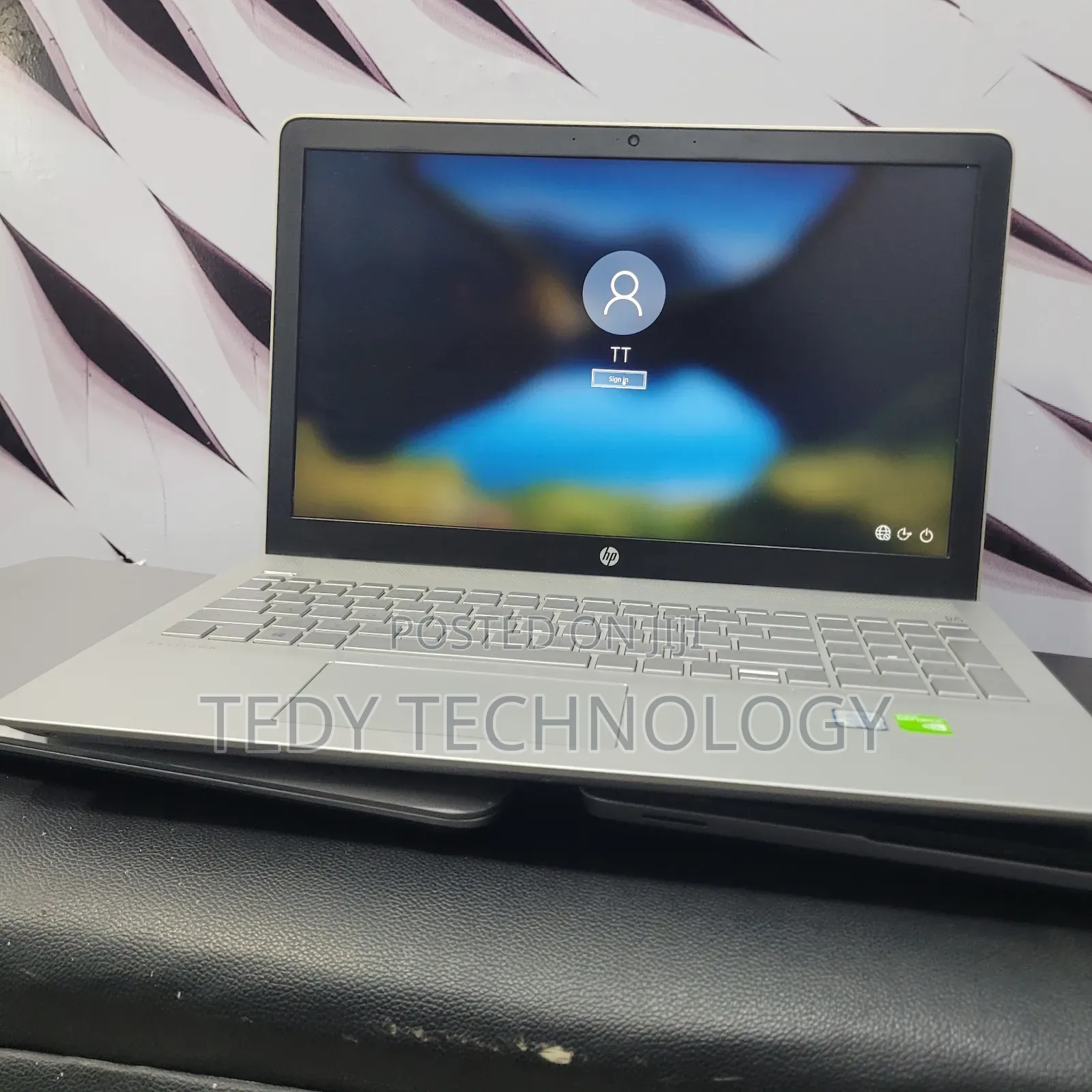 New Laptop HP Pavilion 15 8GB Intel Core i5 SSD 512GB