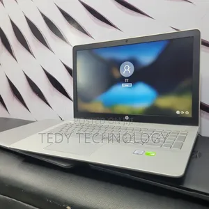 New Laptop HP Pavilion 15 8GB Intel Core i5 SSD 512GB