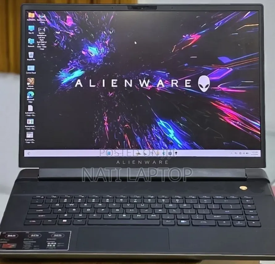 New Laptop Alienware X16 r1 16GB Intel Core i9 SSD 1T