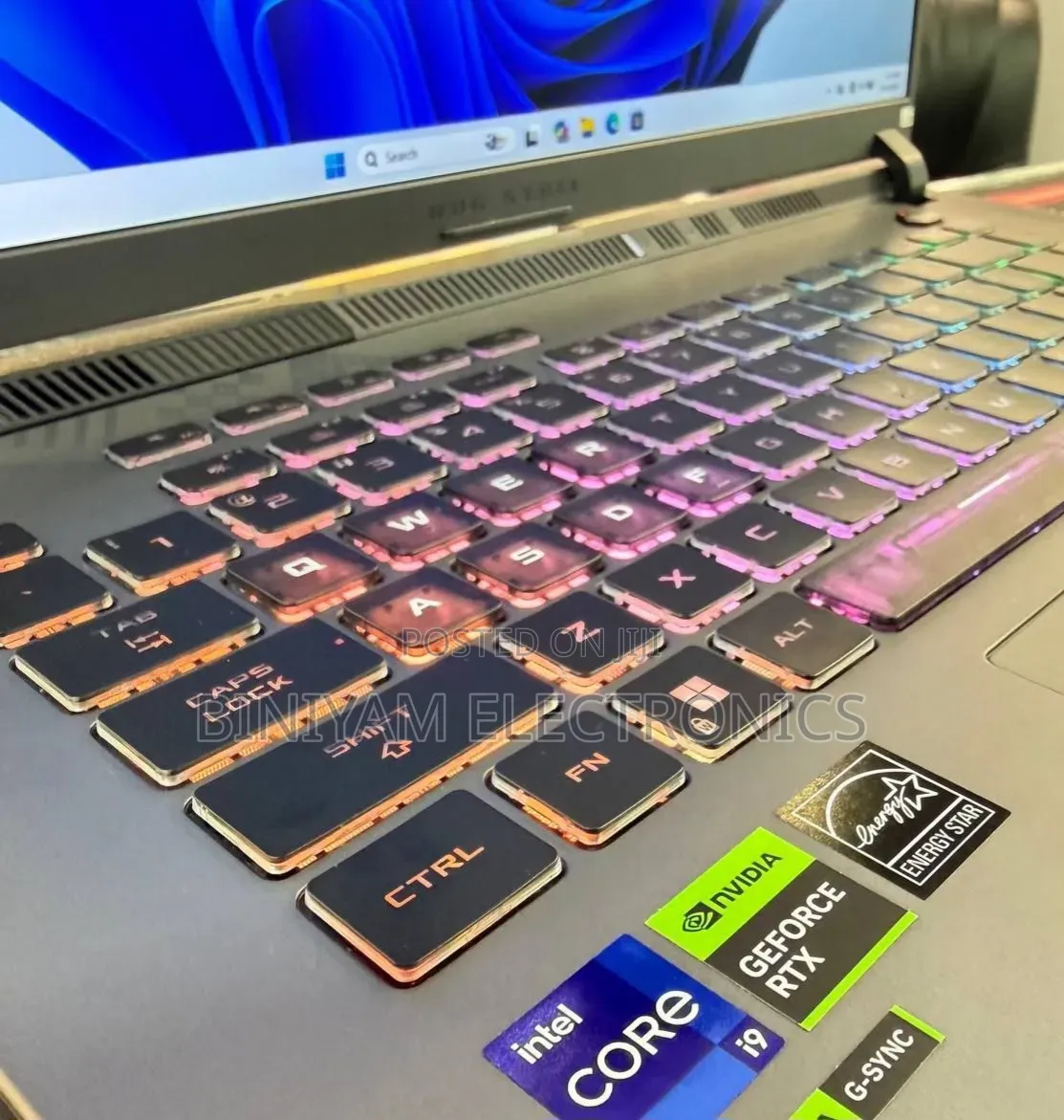 New Laptop Asus ROG Strix G15 32GB Intel Core i9 SSD 1T
