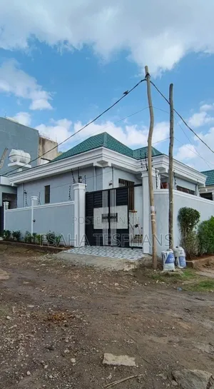 3bdrm Villa in Villa, Bole for rent