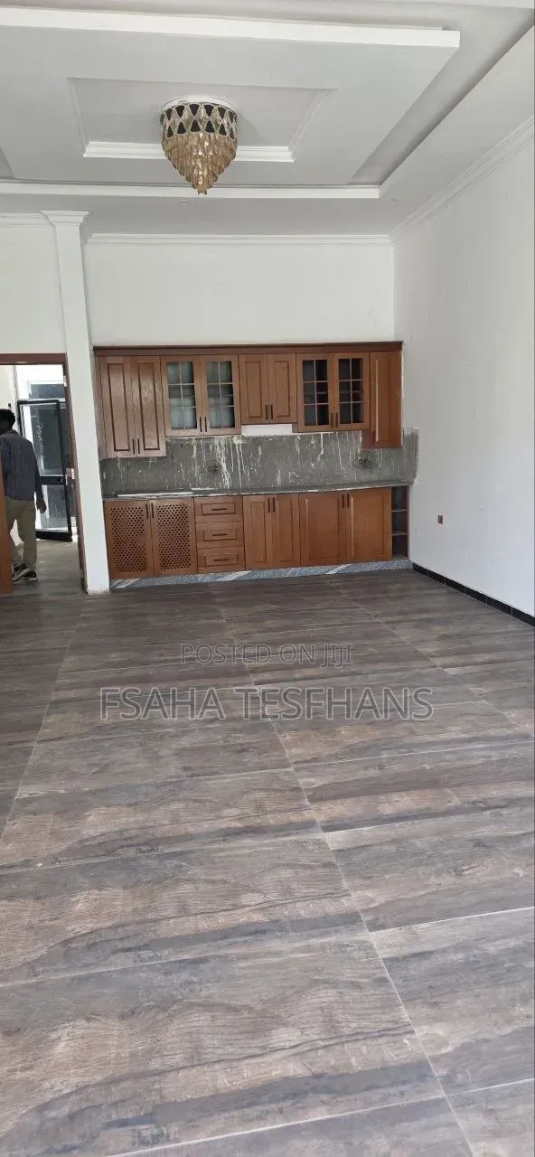 3bdrm Villa in Villa, Bole for rent