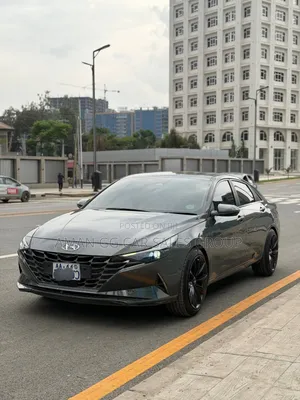 Hyundai Avante 2022 Gray