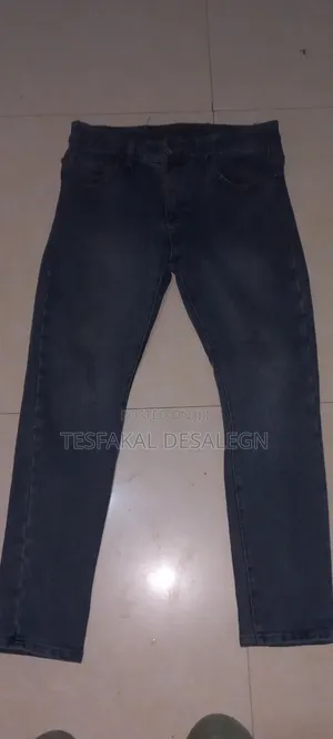 Men’S Denim Jeans – Size 32