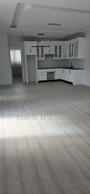 4bdrm House in House, Bole for rent
