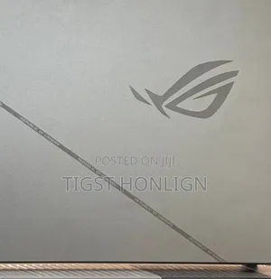 New Laptop Asus ROG Strix G15 16GB Intel Core i9 SSD 1T