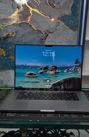 New Laptop Apple MacBook Pro 2021 M1 32GB Apple M1 Pro SSD 512GB