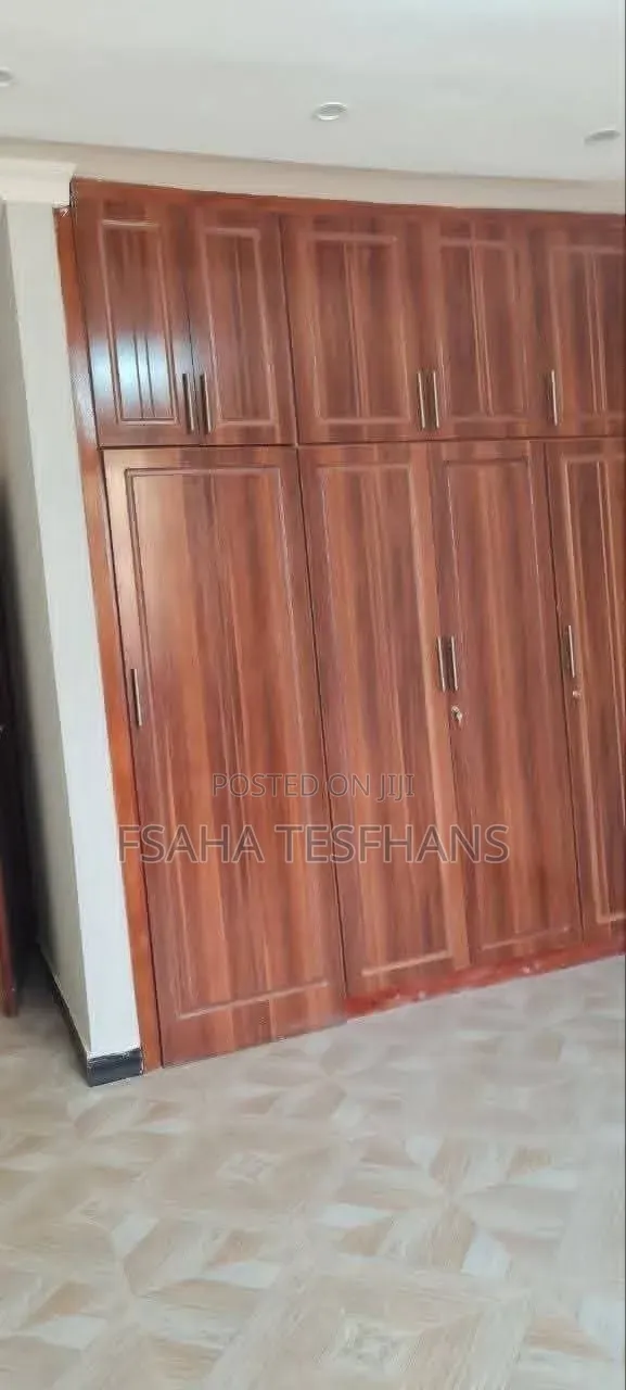 5bdrm House in G+3, Bole for rent
