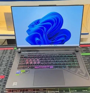 New Laptop Asus ROG Strix G15 16GB Intel Core i9 SSD 1T