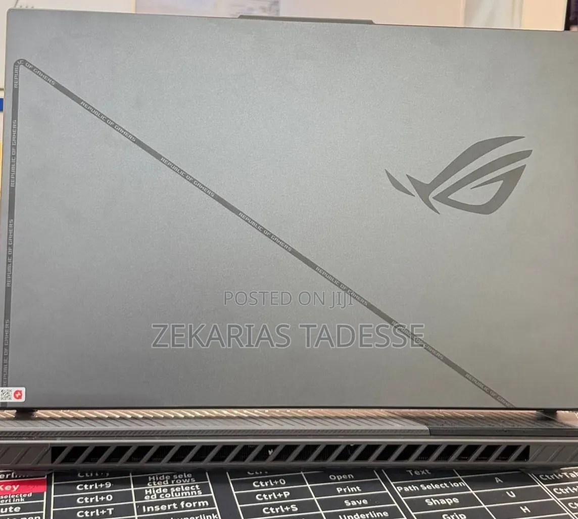New Laptop Asus ROG Strix G15 16GB Intel Core i9 SSD 1T