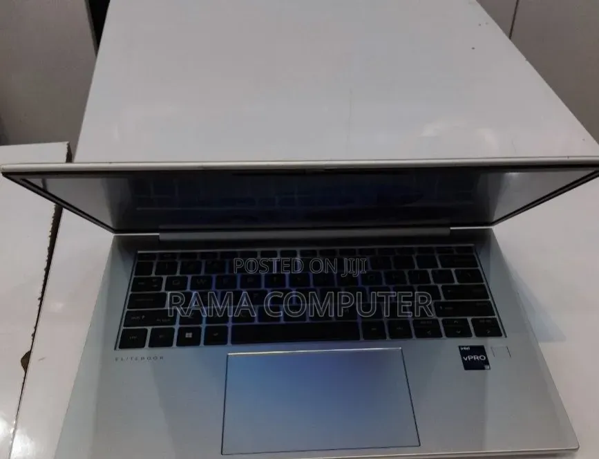 New Laptop HP EliteBook 840 G10 16GB Intel Core i7 SSD 512GB