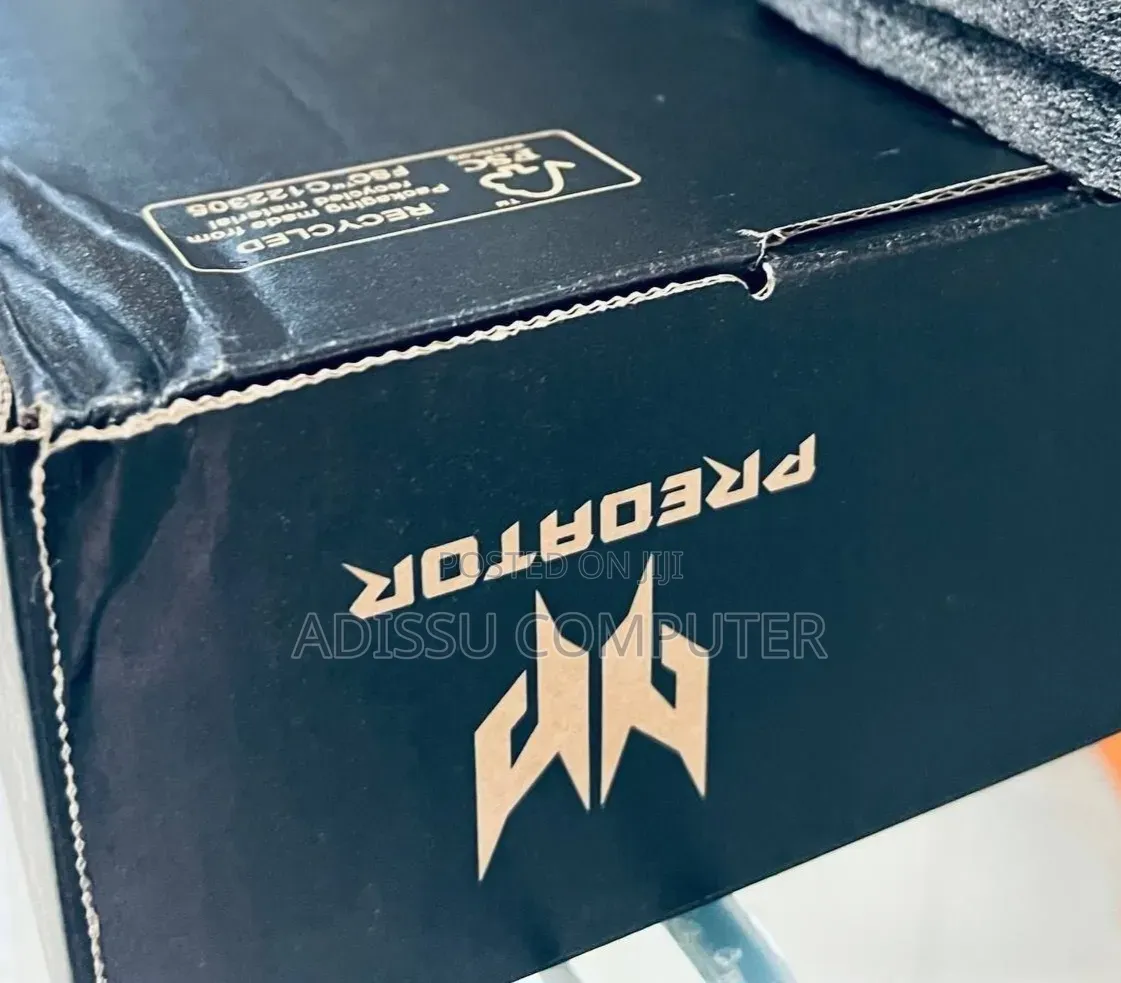 New Laptop Acer Predator Helios Neo 16 16GB Intel Core Ultra 9 SSD 1T