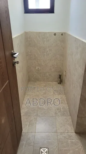 3bdrm Apartment in Abdro, Kirkos for sale