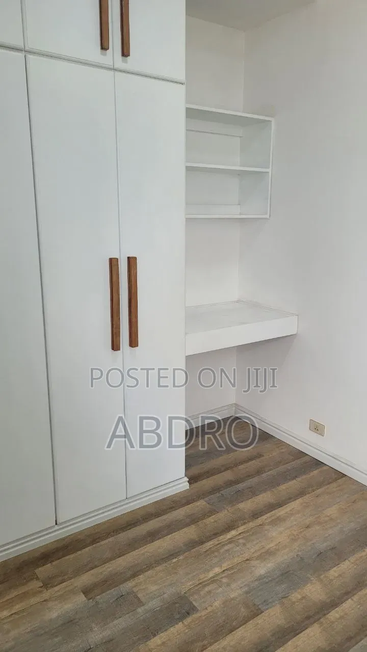 3bdrm Apartment in Abdro, Kirkos for sale