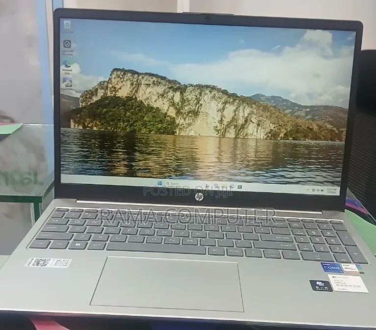New Laptop HP Stream Notebook 16GB Intel Core i5 SSD 1T