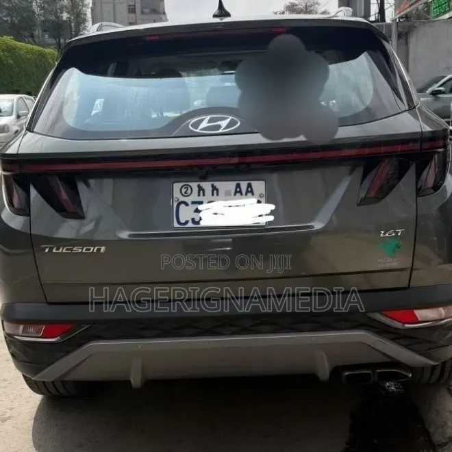Hyundai Tucson 2023 Gray