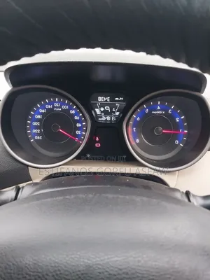 Hyundai Avante 2015 Blue
