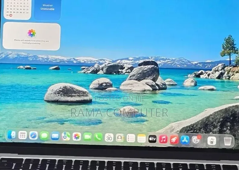 New Laptop Apple MacBook Air 2024 M3 16GB Apple M3 SSD 256GB
