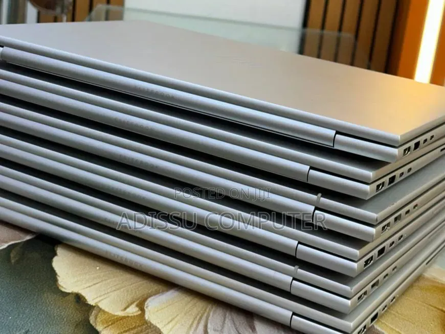 New Laptop HP EliteBook 840 G9 16GB Intel Core i5 SSD 512GB