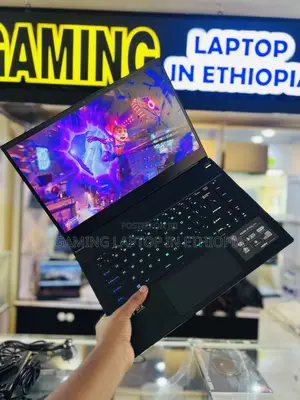 New Laptop MSI GS66 Stealth 10UG 8GB Intel Core i7 SSD 512GB