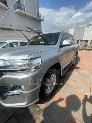 Toyota Land Cruiser 2019 Silver