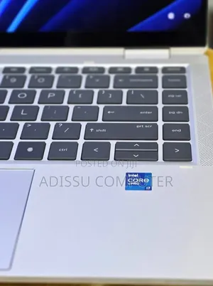 New Laptop HP EliteBook 1040 G8 16GB Intel Core i7 SSD 512GB