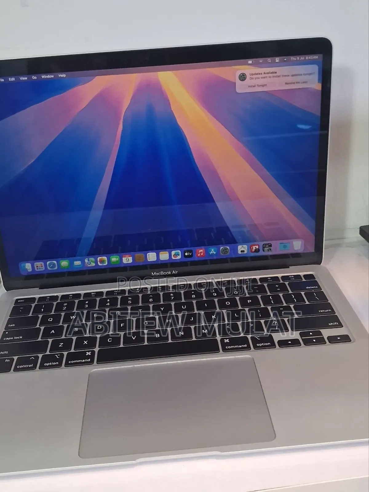 New Laptop Apple MacBook Air 2020 M1 8GB Apple M1 SSD 256GB