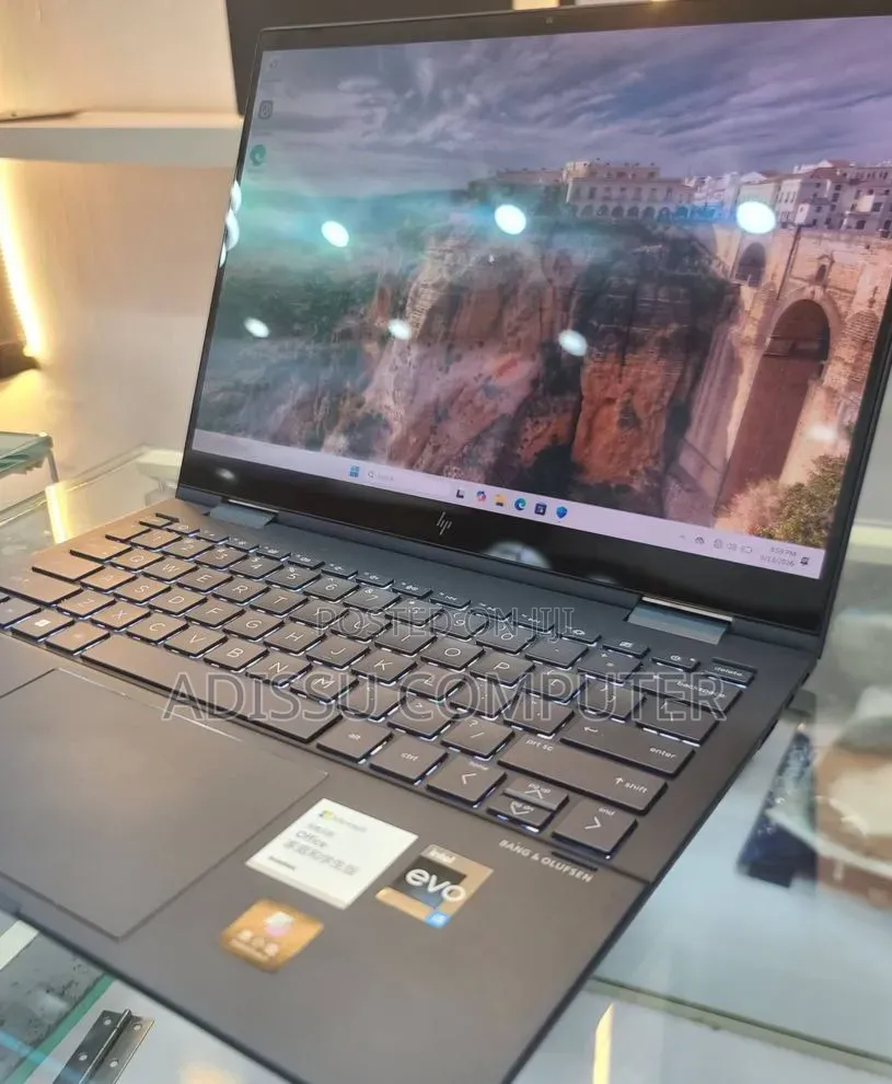 New Laptop HP Envy x360 16GB Intel Core i5 SSD 512GB
