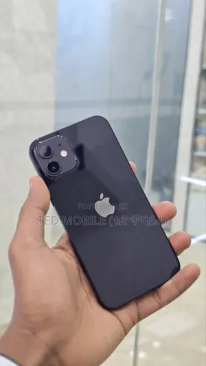 Apple iPhone 12 64 GB