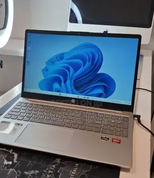 New Laptop HP Stream Notebook 16GB AMD Ryzen 5 SSD 256GB