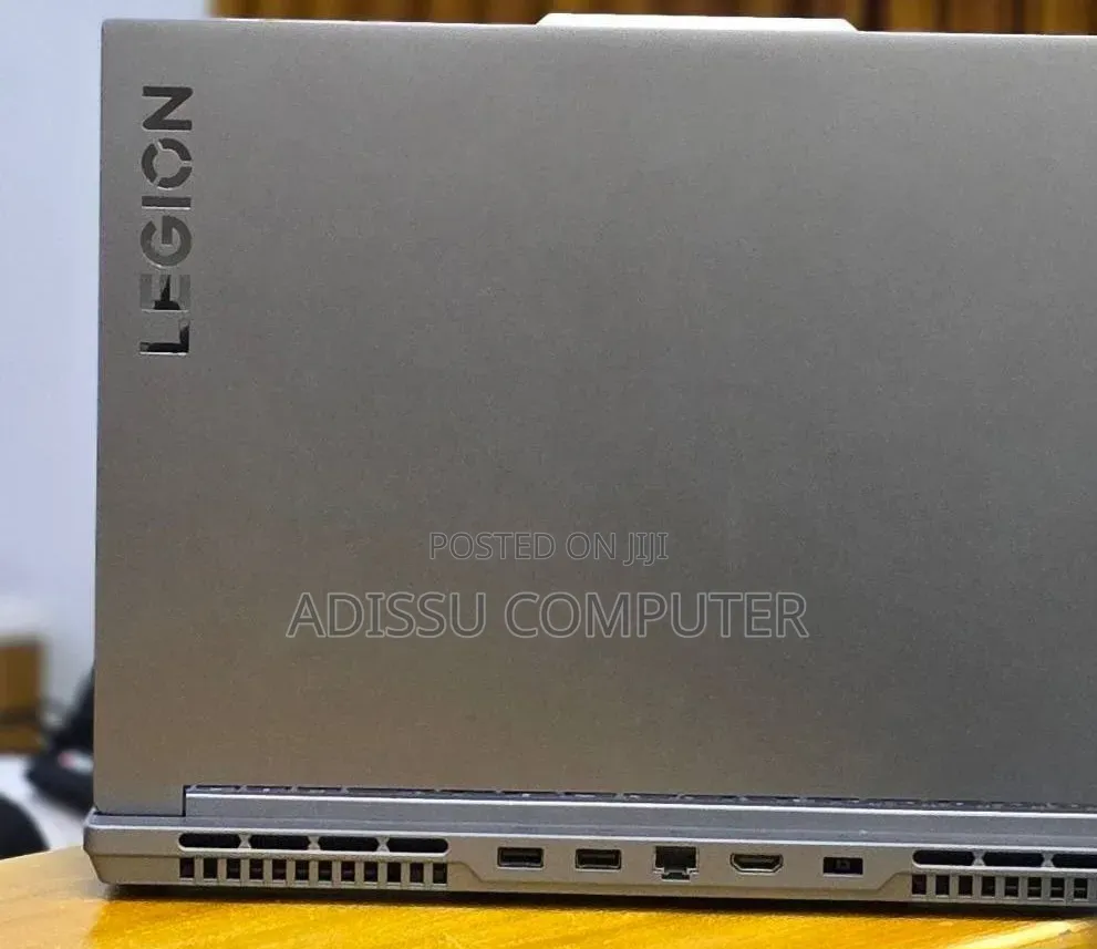 New Laptop Lenovo Legion 5 16GB AMD Ryzen 7 SSD 1T