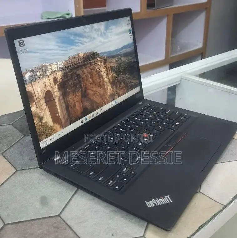 New Laptop Lenovo ThinkPad T14 16GB AMD Ryzen 5 SSD 512GB