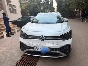 Volkswagen ID.6 2023