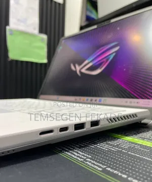 New Laptop Asus ROG Zephyrus G16 16GB AMD Ryzen 9 SSD 512GB