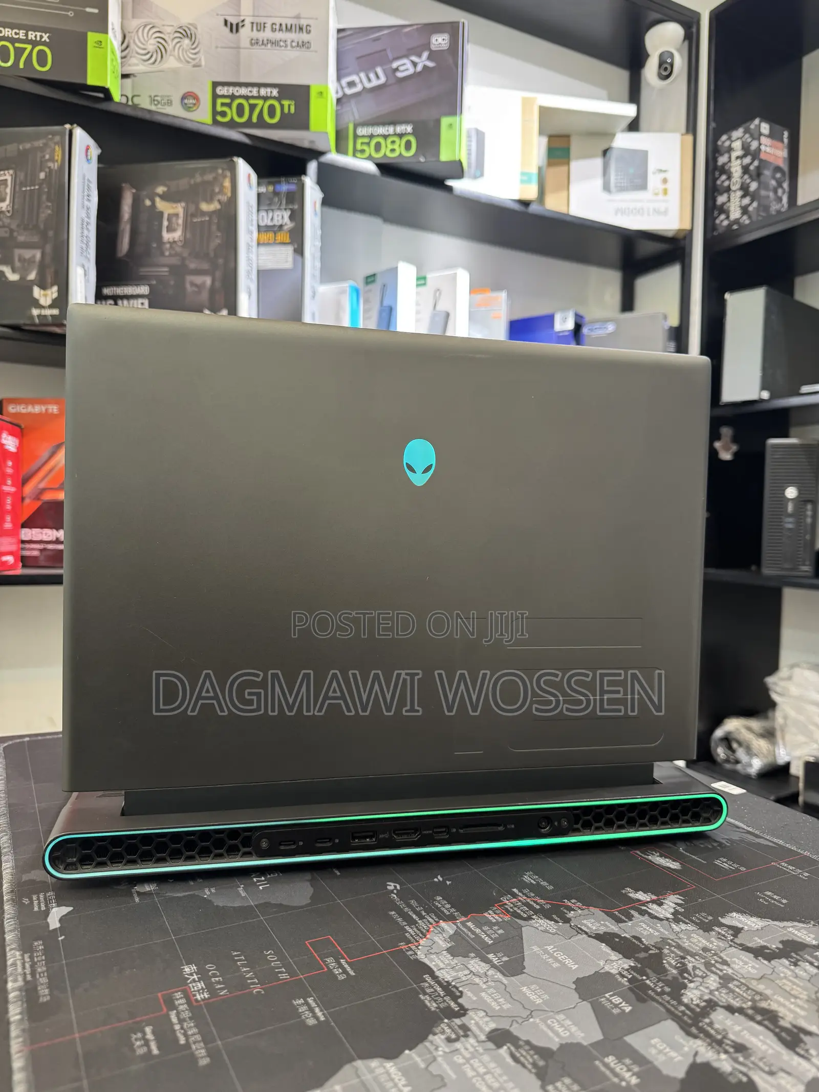 New Laptop Dell Allienware M18 R1 16GB AMD Ryzen 9 SSD 1T