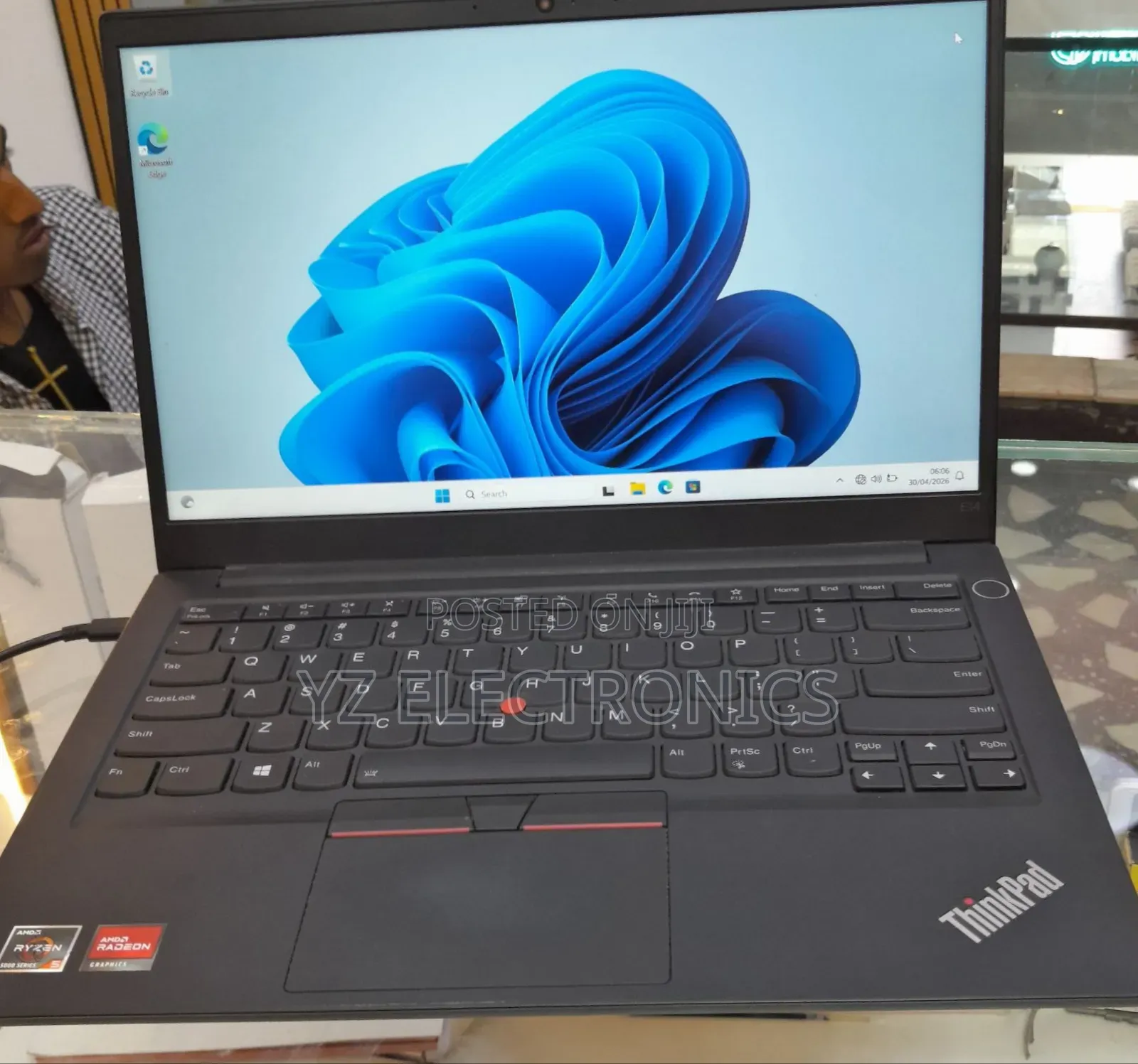 New Laptop Lenovo ThinkPad E14 Gen 1 8GB AMD Ryzen 5 SSD 512GB