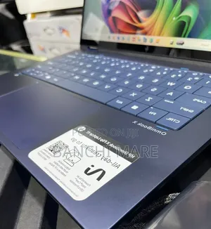 New Laptop HP OmniBook 5 14" 16GB Intel Core Ultra 7 SSD 1T