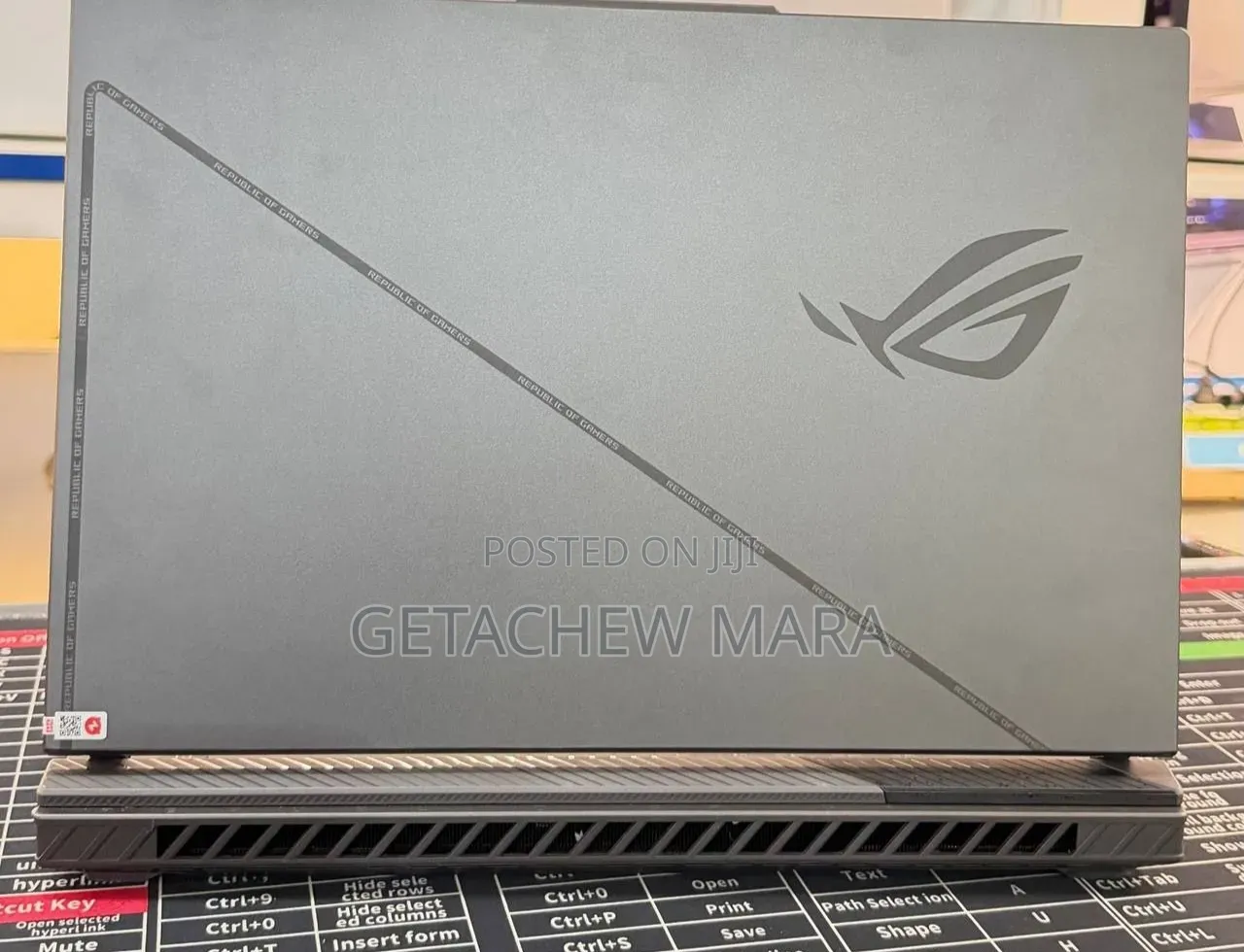 New Laptop Asus ROG Strix G15 16GB Intel Core i7 SSD 1T