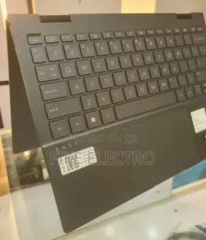 New Laptop HP Envy x360 16GB Intel Core i5 SSD 512GB